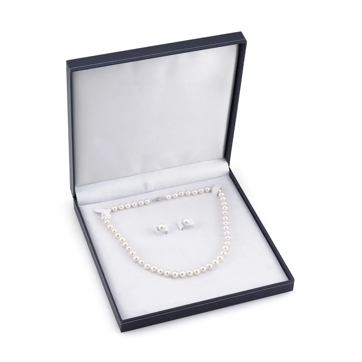 8.5-9.5mm Freshwater Pearl Necklace & Earrings