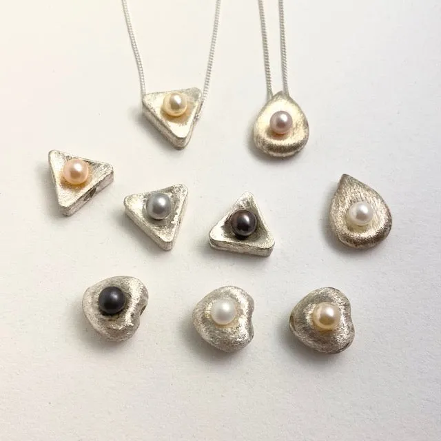 Dream Pillow Pearl slider Necklaces