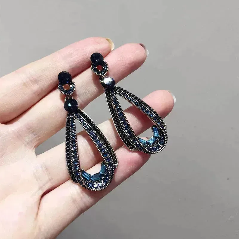 Retro Diamond Irregular Drop Silver Stud Earrings