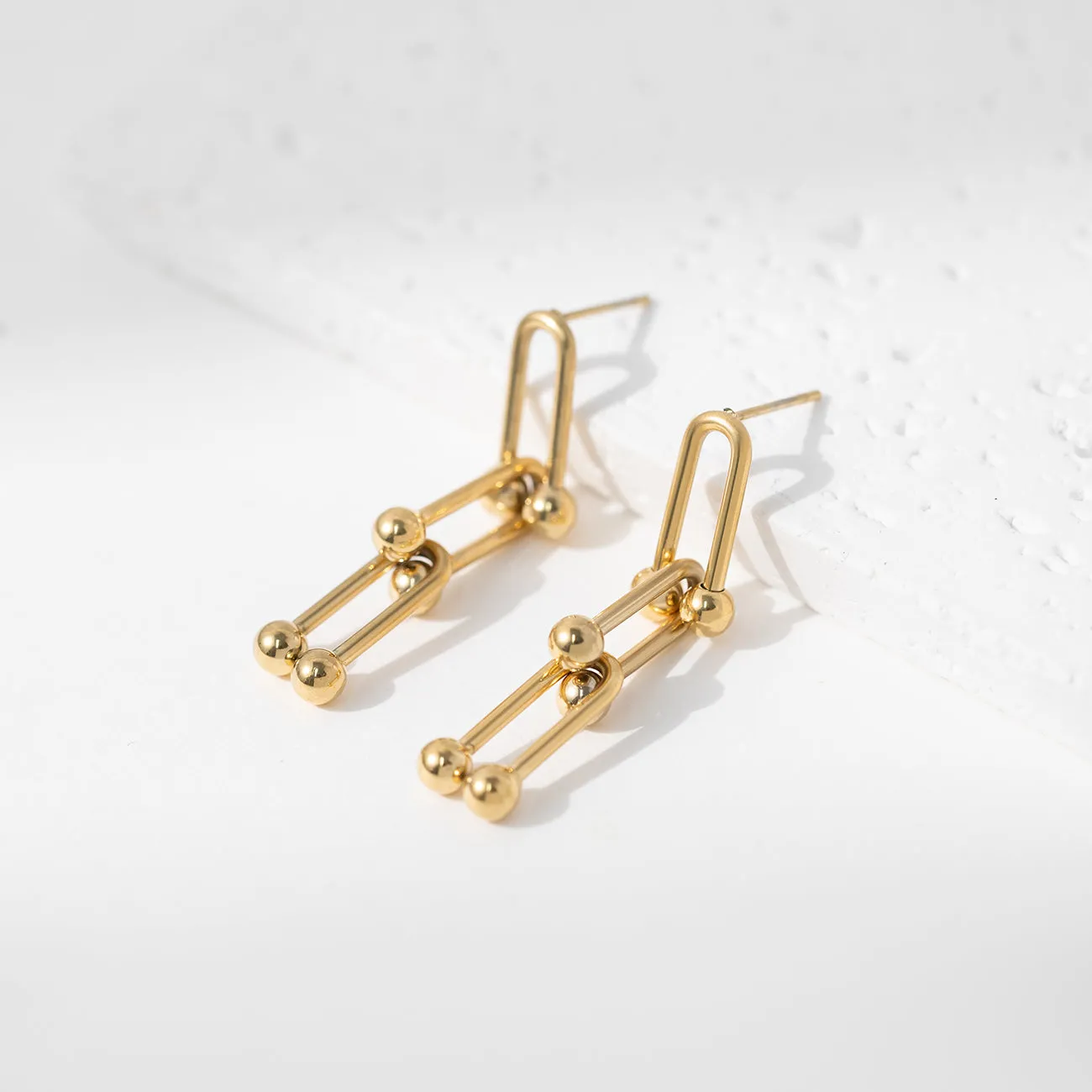 Urban U-link Drop Earrings - Gold