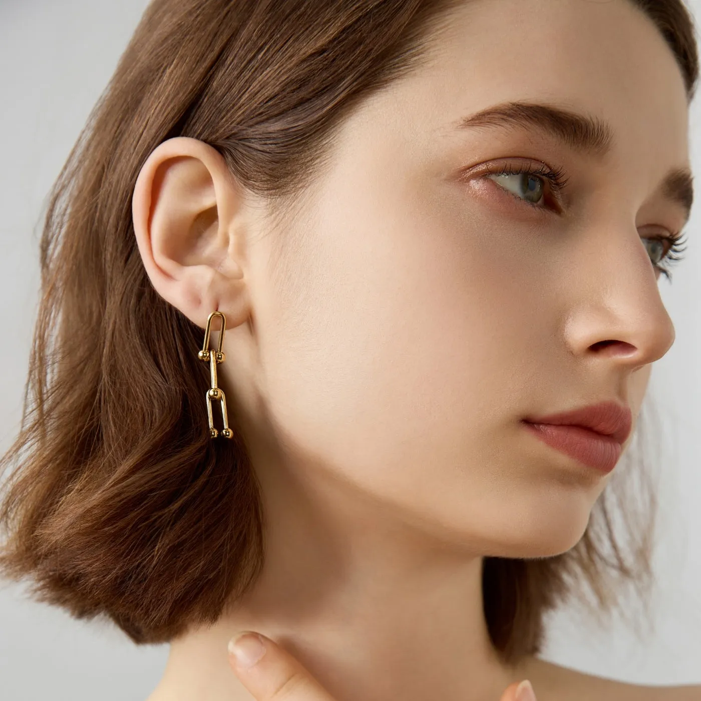 Urban U-link Drop Earrings - Gold