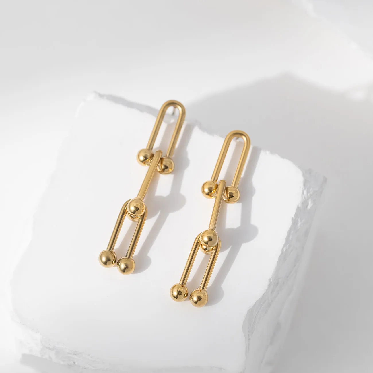 Urban U-link Drop Earrings - Gold