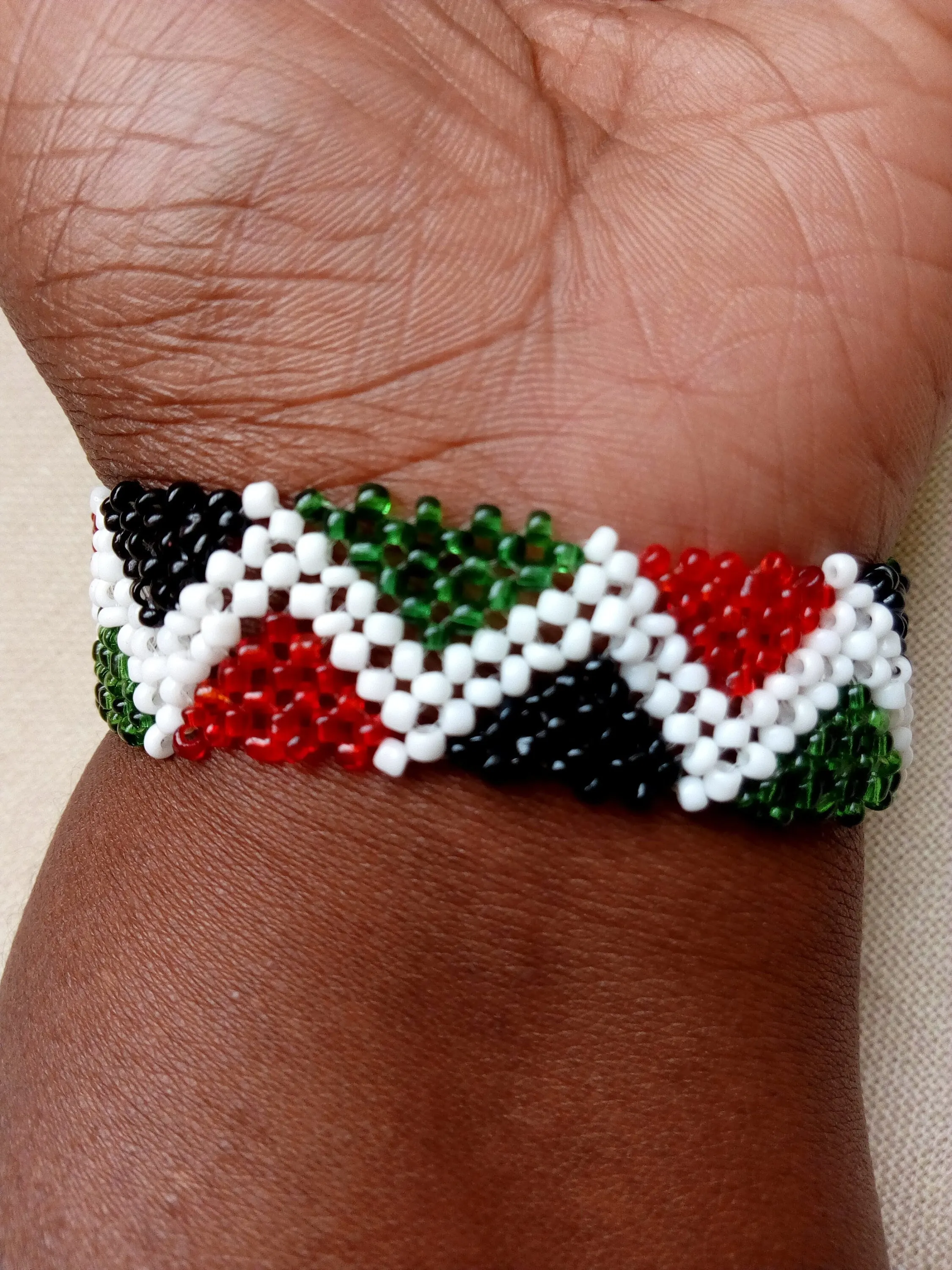 Zigzag kenyan flag colors masai masaai maasai handmade beaded bracelet with free shipping